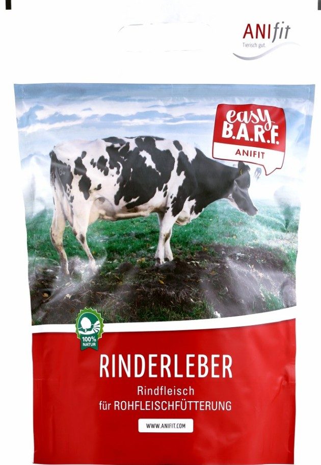 Packung mit Rinderleber für die Rohfütterung von Hunden.