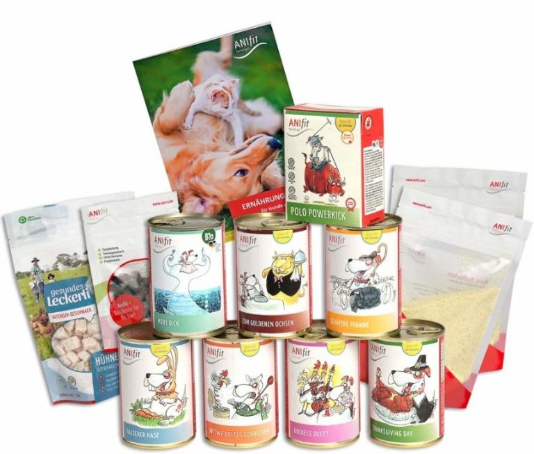 Verschiedene ANIfit Nassfutterdosen und Snacks für Hunde mit bunten Tiermotiven.